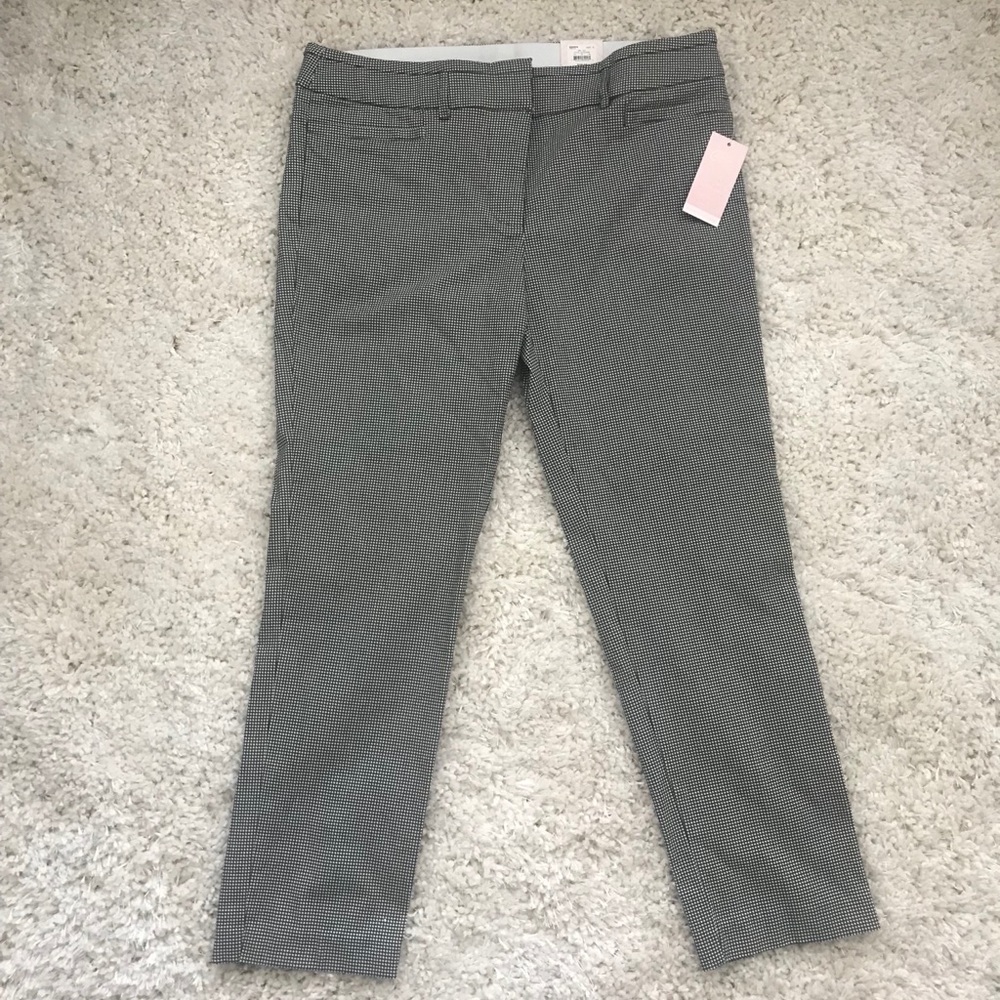 Audrey Fit Low Rise Cropped Pants